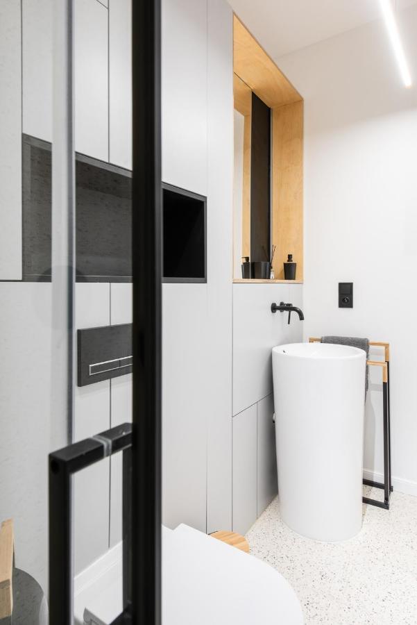 Park Lane Apartment Lea クラクフ エクステリア 写真